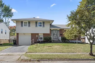 4815 Bourke Rd, Columbus, OH 43229 - Photo 5