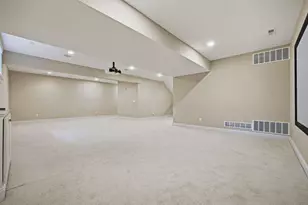 5731 Salem Dr, Westerville, OH 43082 - Photo 69