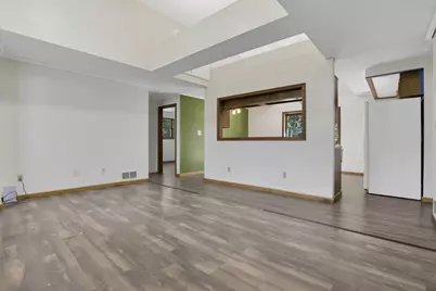 852 Wallace Road, Little Hocking, OH 45742 - Photo 9