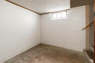 123 W South St, Worthington, OH 43085 - Photo 27