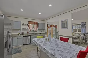 1549 Delbert Rd, Columbus, OH 43219 - Photo 17