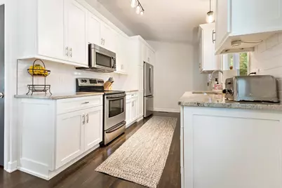 2370 Zollinger Road, Columbus, OH 43221 - Photo 9