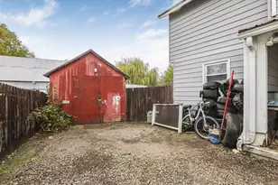 109 S Church St, Thornville, OH 43076 - Photo 27