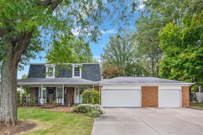 452 Pleasant Lane, Bucyrus, OH 44820 - Photo 1