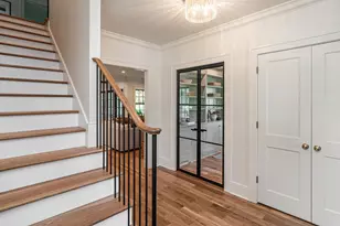 1565 Berkshire Rd, Columbus, OH 43221 - Photo 7