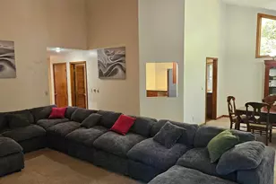 1616 Coppertree Rd, Columbus, OH 43232 - Photo 9