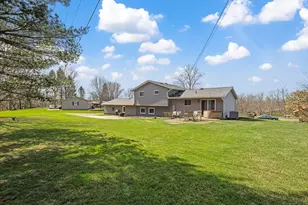 280 Wildwood Dr, Zanesville, OH 43701 - Photo 3