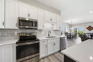 438 Bethpage Blvd, Commercial Point, OH 43116 - Photo 9