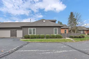 2560 Trotterslane Dr, Columbus, OH 43235 - Photo 5