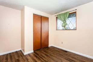 1687 Brookfield Square S, Columbus, OH 43229 - Photo 15