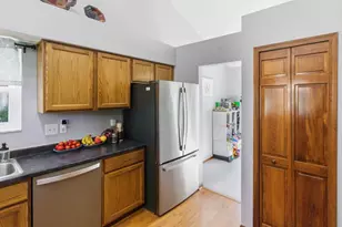 1955 Royal Oak Dr, Lewis Center, OH 43035 - Photo 9