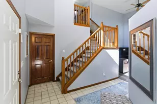 1955 Royal Oak Dr, Lewis Center, OH 43035 - Photo 3