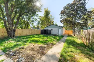 75 N Terrace Ave, Columbus, OH 43204 - Photo 51