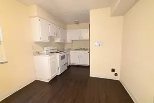 2739 Beulah Rd, Columbus, OH 43211 - Photo 3