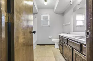 7898 Sarahurst Dr, Dublin, OH 43016 - Photo 43