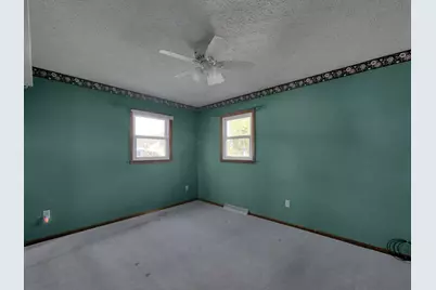 1760 Rainbow Drive NE, Lancaster, OH 43130 - Photo 15