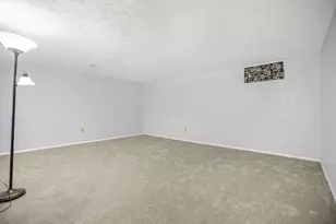 491 Clairbrook Ave, Columbus, OH 43228 - Photo 41