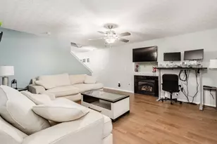 1389 Geranium Dr, Blacklick, OH 43004 - Photo 7