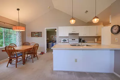 1948 S Farmbrook Creek S #7, Grove City, OH 43123 - Photo 7