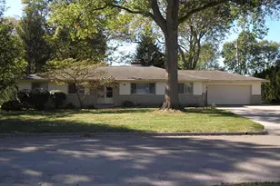 4299 Colerain Ave, Columbus, OH 43214 - Photo 1