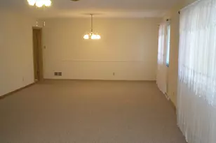 4299 Colerain Ave, Columbus, OH 43214 - Photo 5