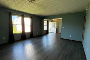 3991 Graves Dr, Obetz, OH 43207 - Photo 17