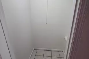 497 E Oakland Ave, Columbus, OH 43202 - Photo 3