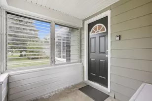 2081 Radnor Ave, Columbus, OH 43224 - Photo 3