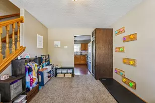 1278 Lieutenant Dr, Galloway, OH 43119 - Photo 9