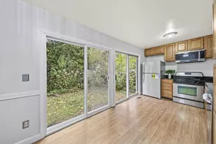 7685 Whitneyway Dr, Columbus, OH 43085 - Photo 9