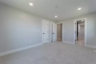 3015 Welsford Rd, Columbus, OH 43221 - Photo 29