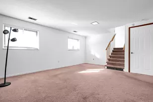 5268 Carbondale Dr, Columbus, OH 43232 - Photo 19