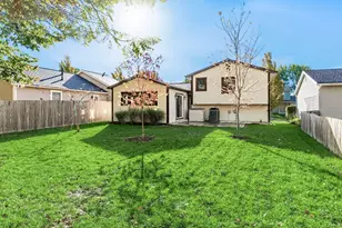 3894 Maidens Larne Dr, Columbus, OH 43221 - Photo 35