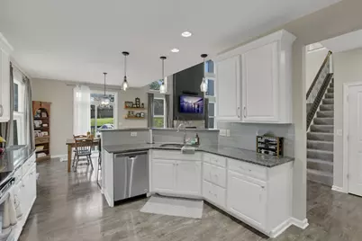 549 Crestview Drive, Lithopolis, OH 43136 - Photo 11