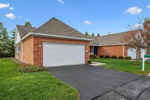 370 Little Creek Dr, Delaware, OH 43015 - Photo 3