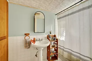 374 E Franklin St, Circleville, OH 43113 - Photo 11