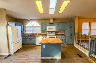 366 Lewis Rd, Jackson, OH 45640 - Photo 9