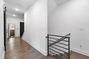 236 Neruda Ave, Columbus, OH 43215 - Photo 17