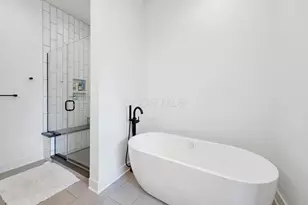 236 Neruda Ave, Columbus, OH 43215 - Photo 21