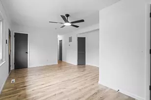 1618 S Hamilton Rd, Columbus, OH 43227 - Photo 5