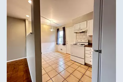 5726 Beechcroft Road #J, Columbus, OH 43229 - Photo 7