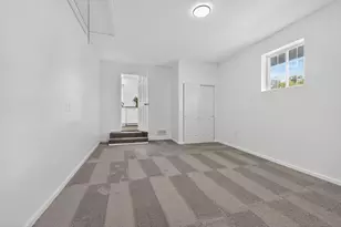 1204 Koebel Rd, Columbus, OH 43207 - Photo 9