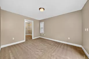 302 Zander Ln, Columbus, OH 43230 - Photo 23