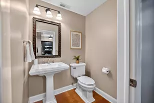 302 Zander Ln, Columbus, OH 43230 - Photo 15