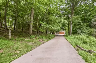 256 Pinehurst Dr, Granville, OH 43023 - Photo 3