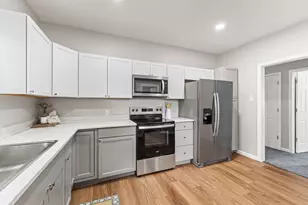 579 Henry St, Marion, OH 43302 - Photo 7