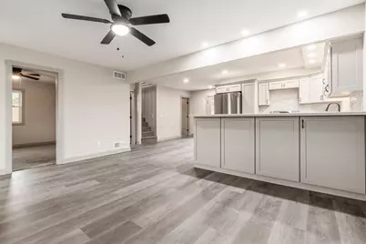 7115 East Pike, Zanesville, OH 43701 - Photo 9