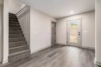 7115 East Pike, Zanesville, OH 43701 - Photo 11