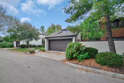 203 Saint Pierre Street, Worthington, OH 43085 - Photo 5