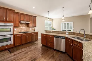 8254 Tricia Price Dr, Powell, OH 43065 - Photo 5